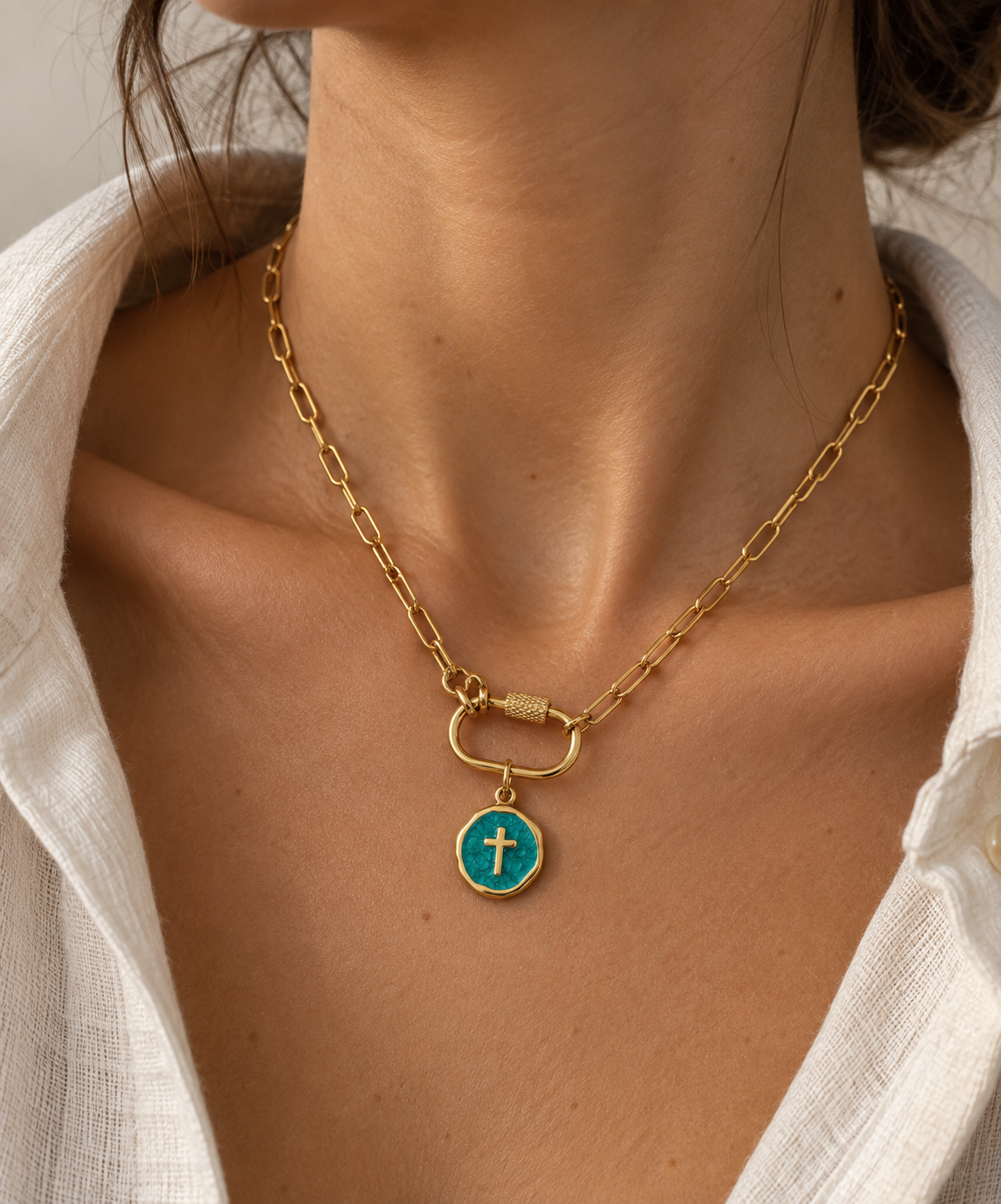 Charm Croix turquoise